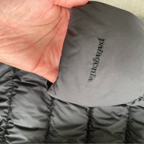 Long Down Patagonia Coat - Picture 11 of 16